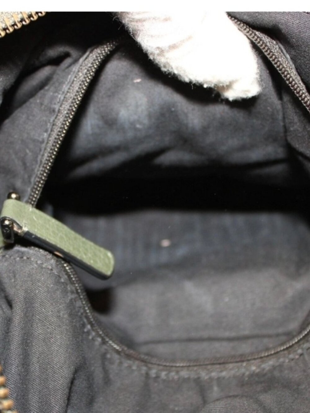 Marc by Marc Jacobs Green Leather Shoulder Bag - Picture 14 of 16